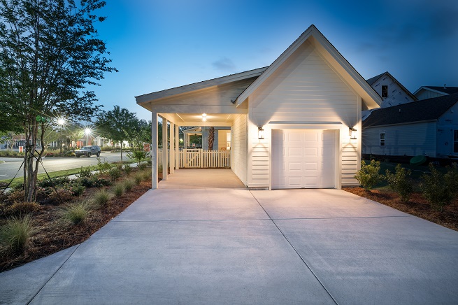 Lily Plan a FrontDoor Communities Garage View in Summerville, SC